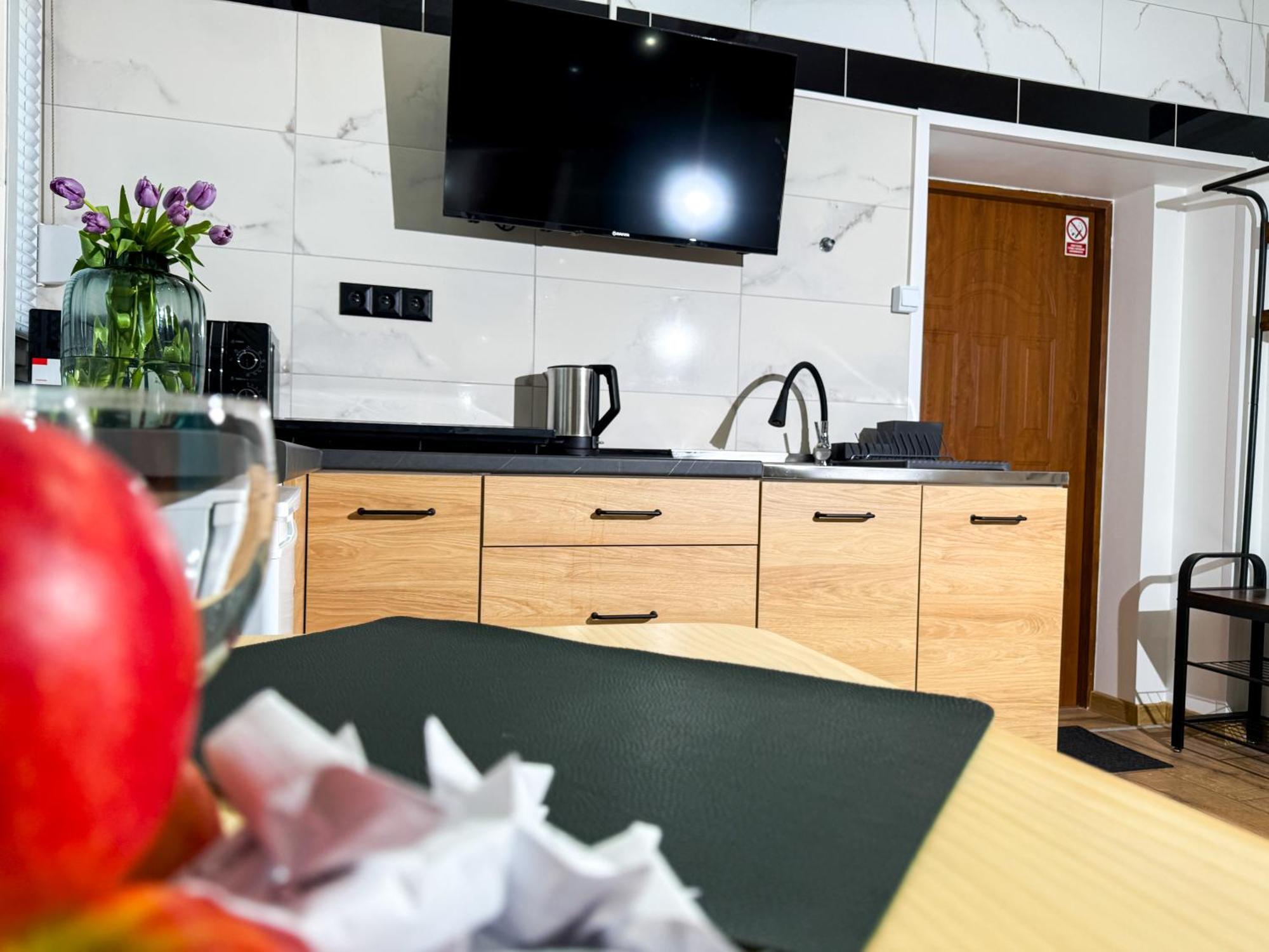 Apartament Kosciuszki 2 By Libertarent Wałbrzych Esterno foto